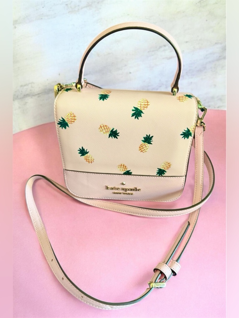KATE SPADE Crossbody Pineapple Print Purse Like New!